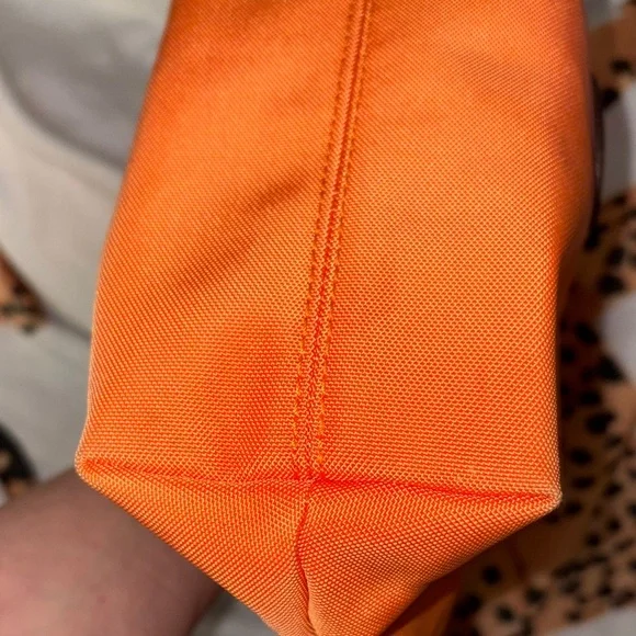 Dooney and Burke NWOT Orange Crossbody Shoulder Bag with Front Zip Pocket - Picture 6 of 9